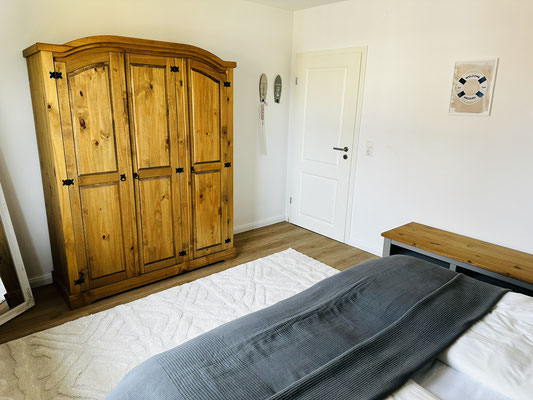 Schlafzimmer 2 Schrank