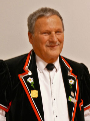 Hansueli Sahli, 1. Bass