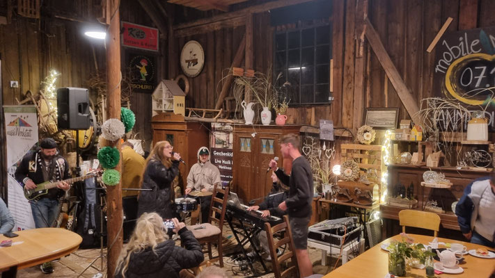 www.musikwerkstatt-silberstrasse.de - Musikerstammtisch