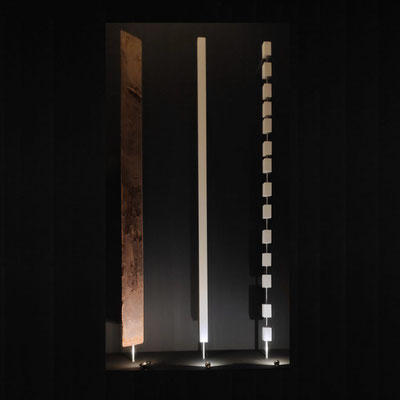 Entree, 244 x 122 cm, mahonie, vuren, spuitverf, mdf