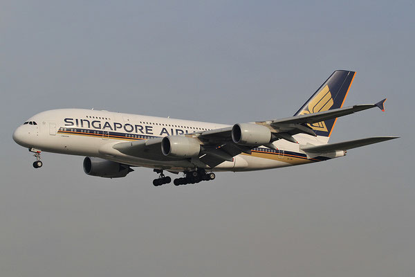 FRA 20.10.2012; 9V-SKI Airbus A 380-800 Singapore Airlines