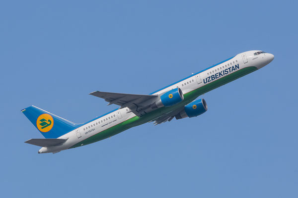 FRA 27.09.2014; UK75701 Uzbekistan Airways Boeing 757-23P