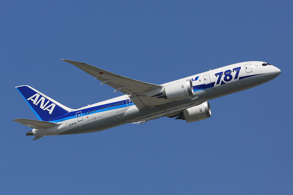 07.07.2013; JA714A, Boeing 787-8 der ANA