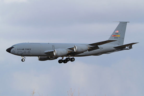 RMS 19.01.2012; 58-0085 Boeing KC -135R (412 ARS, March JRB)