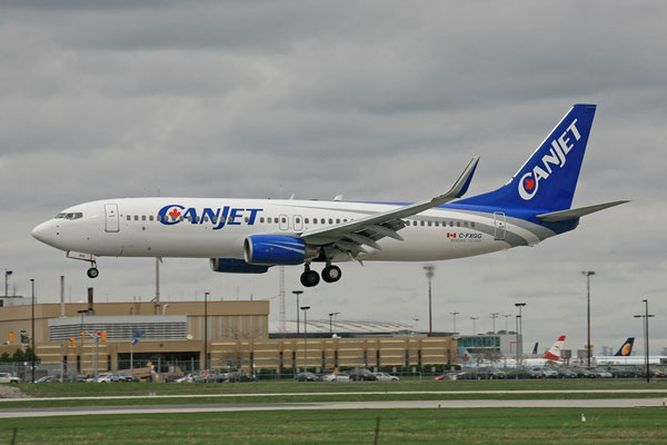 Die C-FXGG ist eine Boeing 737-800 und gehört dem Ferienflieger Canjet.