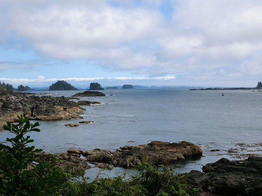 Blick über die Inselchen im Fjord