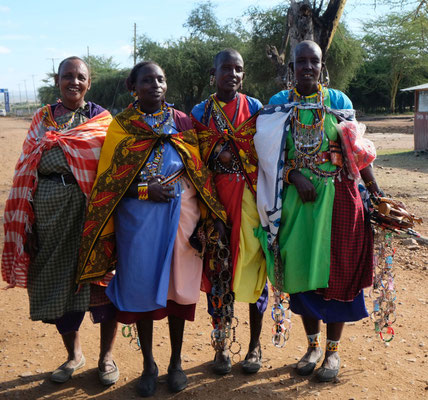 Massaifrauen