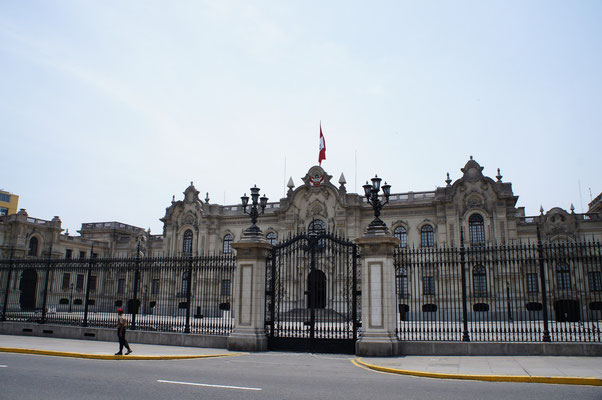 Le palais présidentiel ...