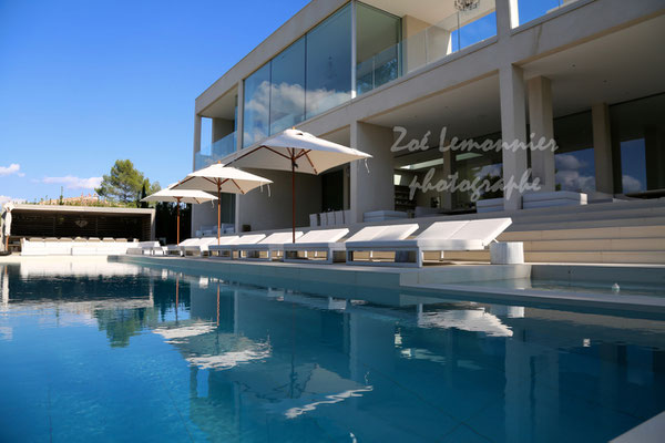 Summer house swimming pool