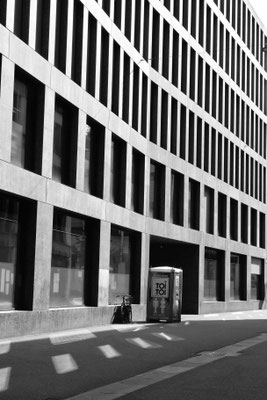 Rebecca - Zürich Architektur