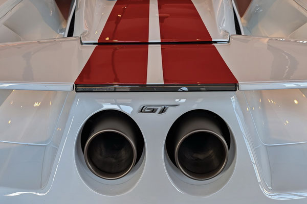 Ford GT