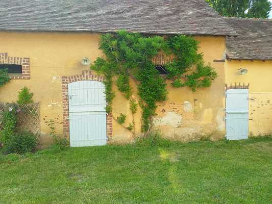 Réalisation de portes de granges