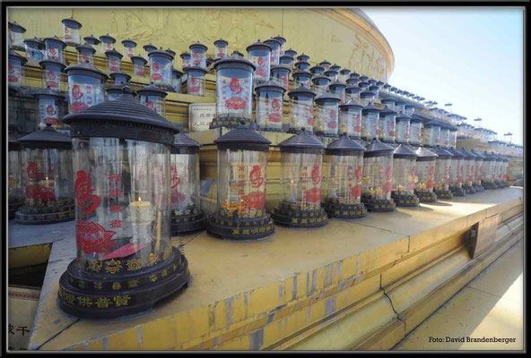 C0672Emei Shan