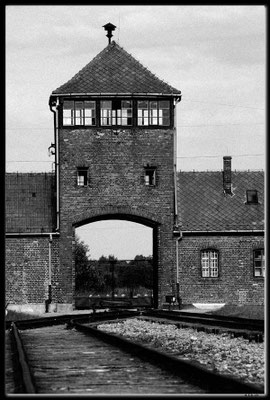 PL051.Birkenau.Eingangspforte