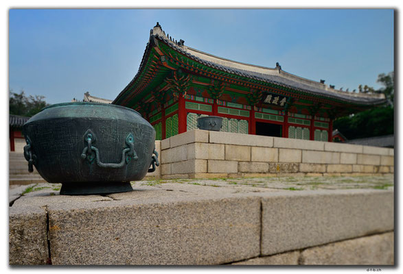 KR0071.Seoul.Gyeonghuigung Palace