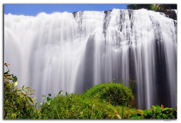 VN0308.Elephant Waterfall