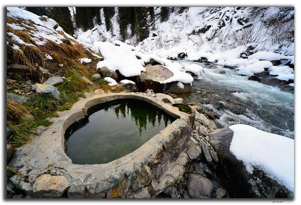 KG0118.Altyn Arashan.Hot Spring