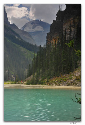 CA06318.Lake Louise. Mt.Lefroy