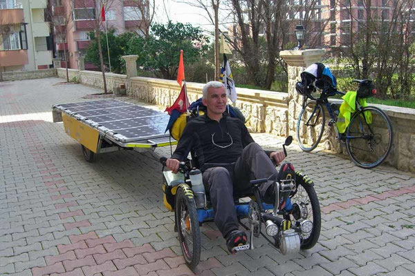 TR: Solatrike in Nazilli, Bahri