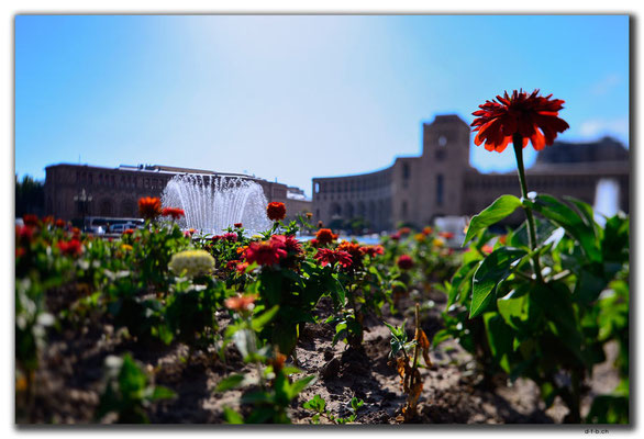 AM046.Yerevan.Springbrunnen