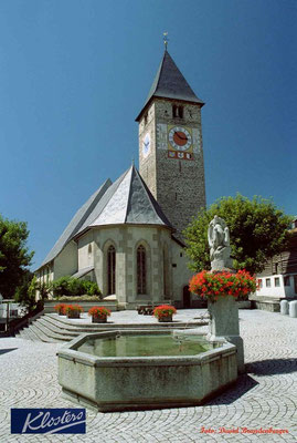 P0013.Kirche Klosters.CH
