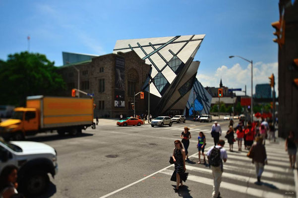 CA0301 Toronto ROM