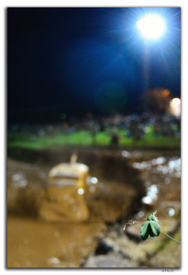 AU0008.Darwin.Mud Car race