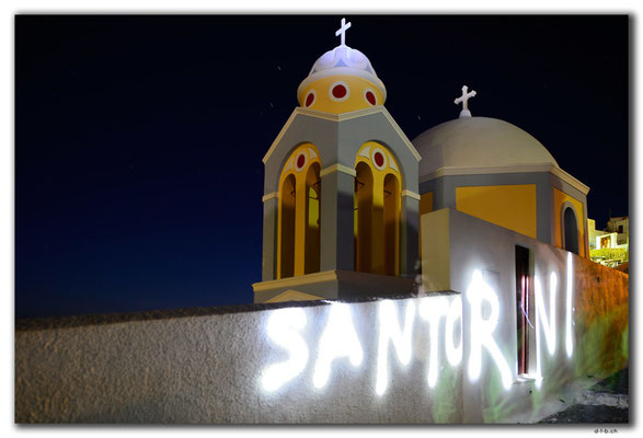 GR0568.Fira.Lightpainting