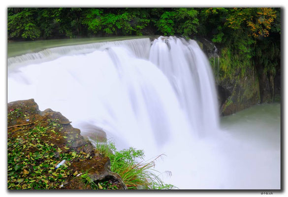 TW0054.Shifen.Wasserfall