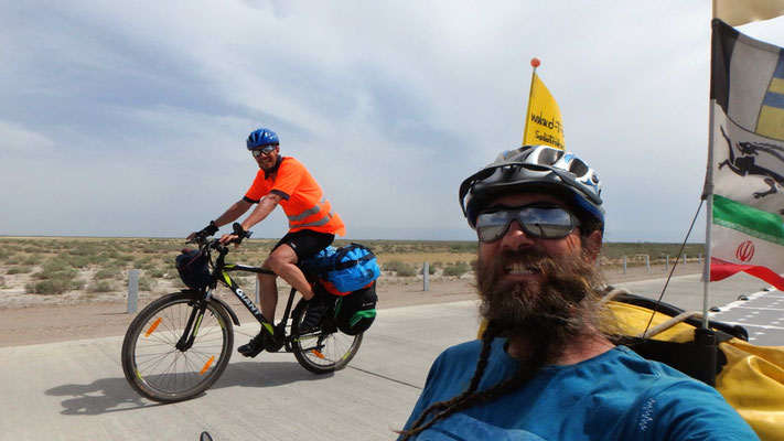Tobias aus der Schweiz, Von Kirgisistan nach Kasachstan bis zur chinesischen Grenze