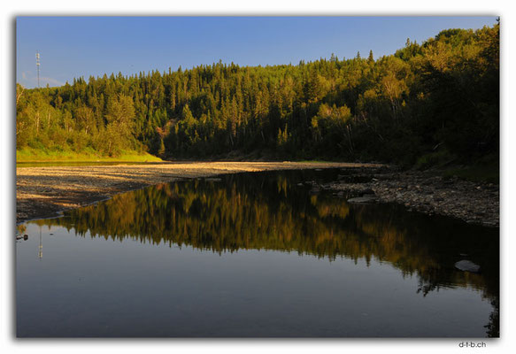 CA0586.Pembina River