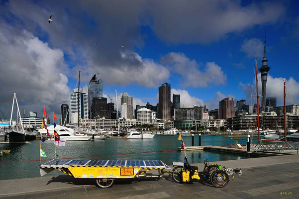 NZ: Solatrike in Auckland, Viaduct Basin