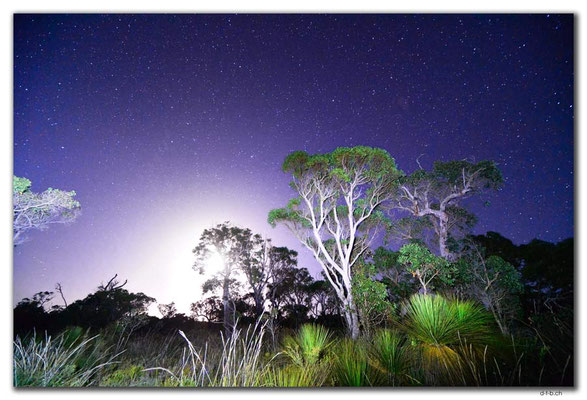 AU0828.Green Range.Stars & Moon