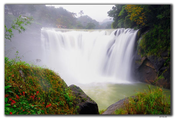 TW0056.Shifen.Wasserfall