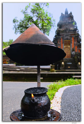 ID0048.Ubud.Pura Saraswati