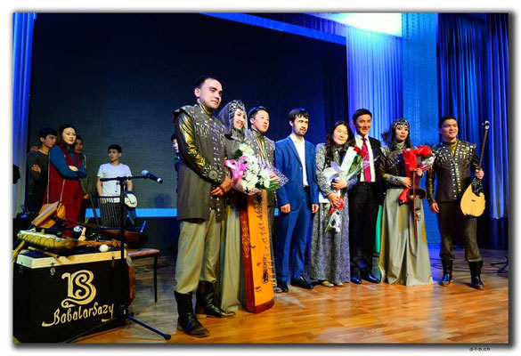 KZ0120.Almaty.Babalar Sazy-Konzert