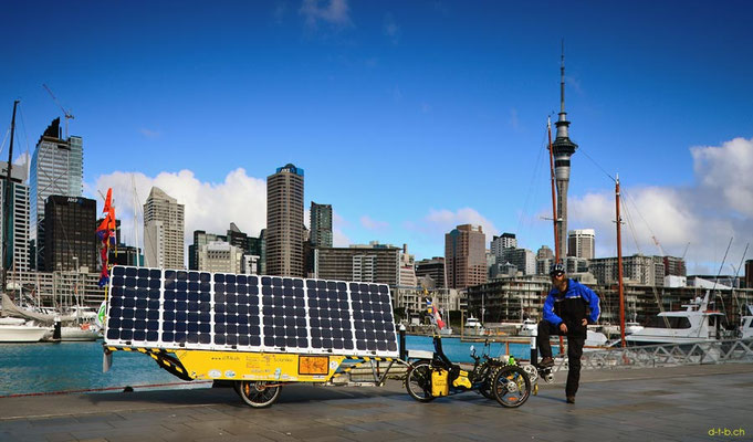 NZ: Solatrike in Auckland, Viaduct Basin