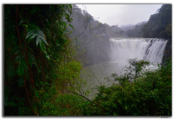 TW0055.Shifen.Wasserfall