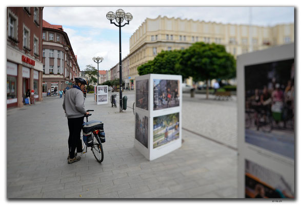 CZ085.Hradec Kralové.Fotoausstellung Velo