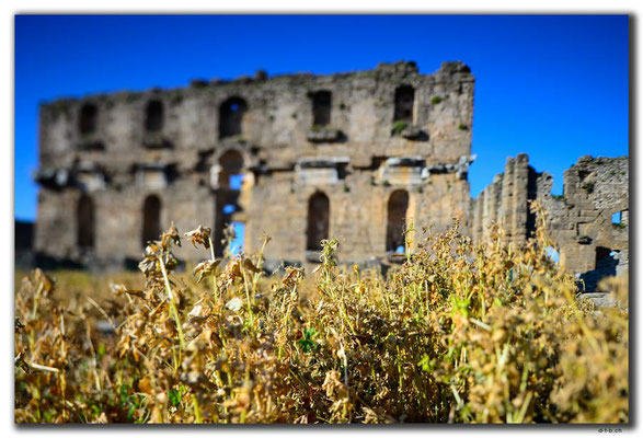 TR0421.Aspendos.Nymphaeum