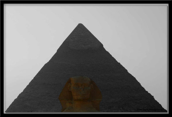 EG012.Pyramide und Sphinx.Gizeh