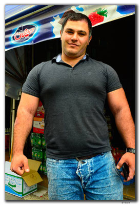 IR0279.Sari.Bodybuilder