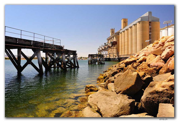 AU1074.Port Pirie.Silos