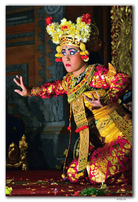 ID0153.Ubud.Tanz