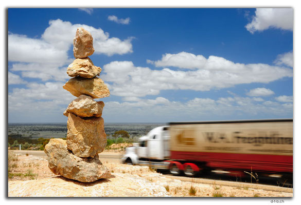 AU0913.Madura Pass