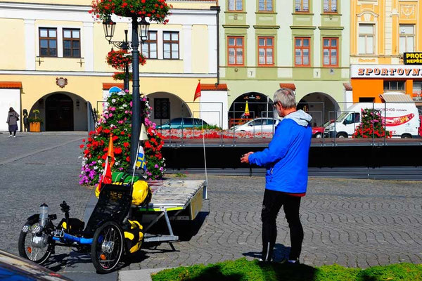 CZ: Kromeriz. Solatrike wird fotografiert
