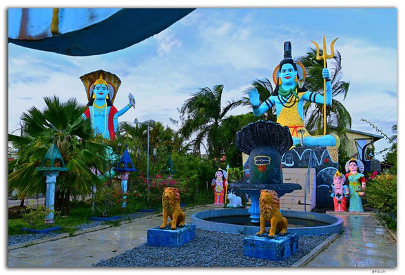 SR0021.Paramaribo.Hindu Temple