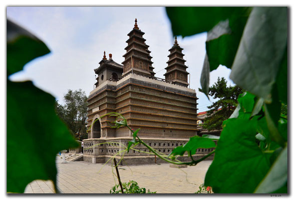 CN0286.Hohhot.Five Pagodas 