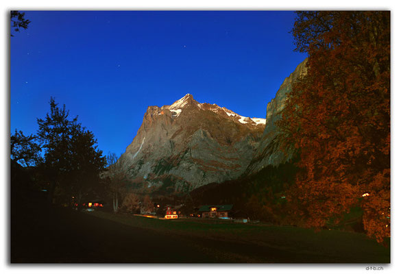 GW0167.Wetterhorn am Abend