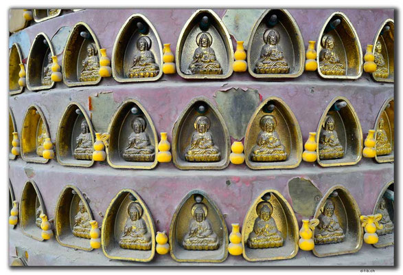 CN0282.Hohhot.Five Pagodas 